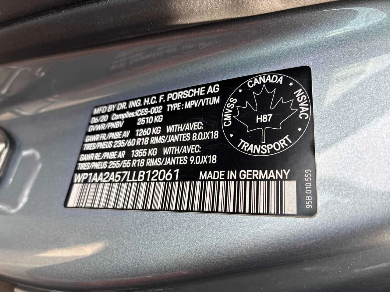 Porsche Macan * AWD* ПАНОРАМА* 360 КАМЕРА* ПОДГРЕВ, снимка 10 - Автомобили и джипове - 53994786