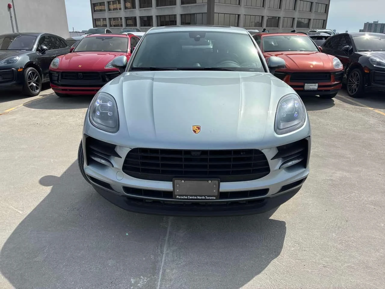 Porsche Macan * AWD* ПАНОРАМА* 360 КАМЕРА* ПОДГРЕВ, снимка 2 - Автомобили и джипове - 53994786