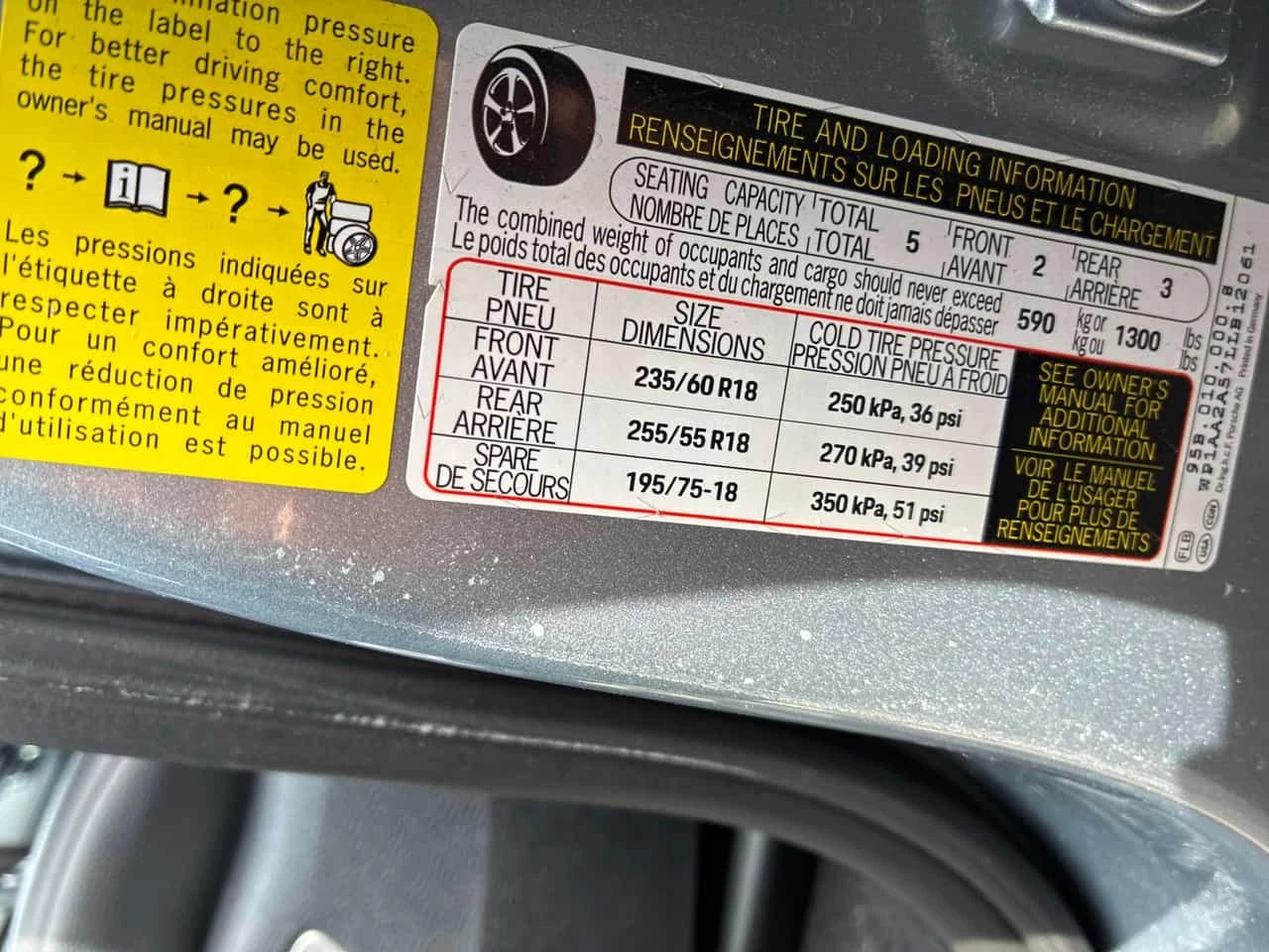 Porsche Macan * AWD* ПАНОРАМА* 360 КАМЕРА* ПОДГРЕВ, снимка 11 - Автомобили и джипове - 53994786