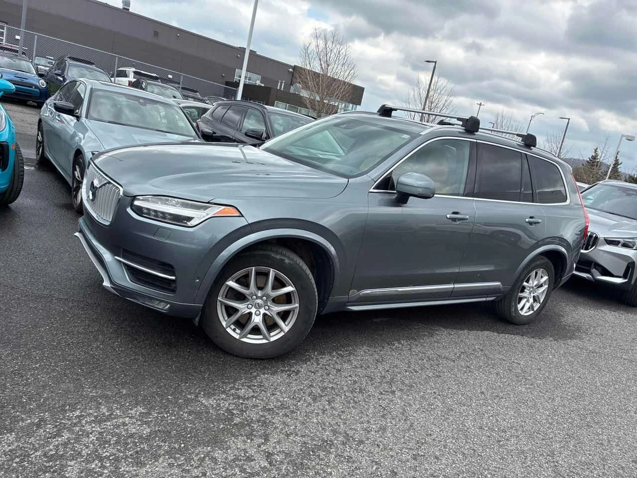 Volvo Xc90  T6 Inscription/ПОДГРЕВ/ПАНО/CARFAX/ФИНАНСИРАНЕ, снимка 2 - Автомобили и джипове - 54580936