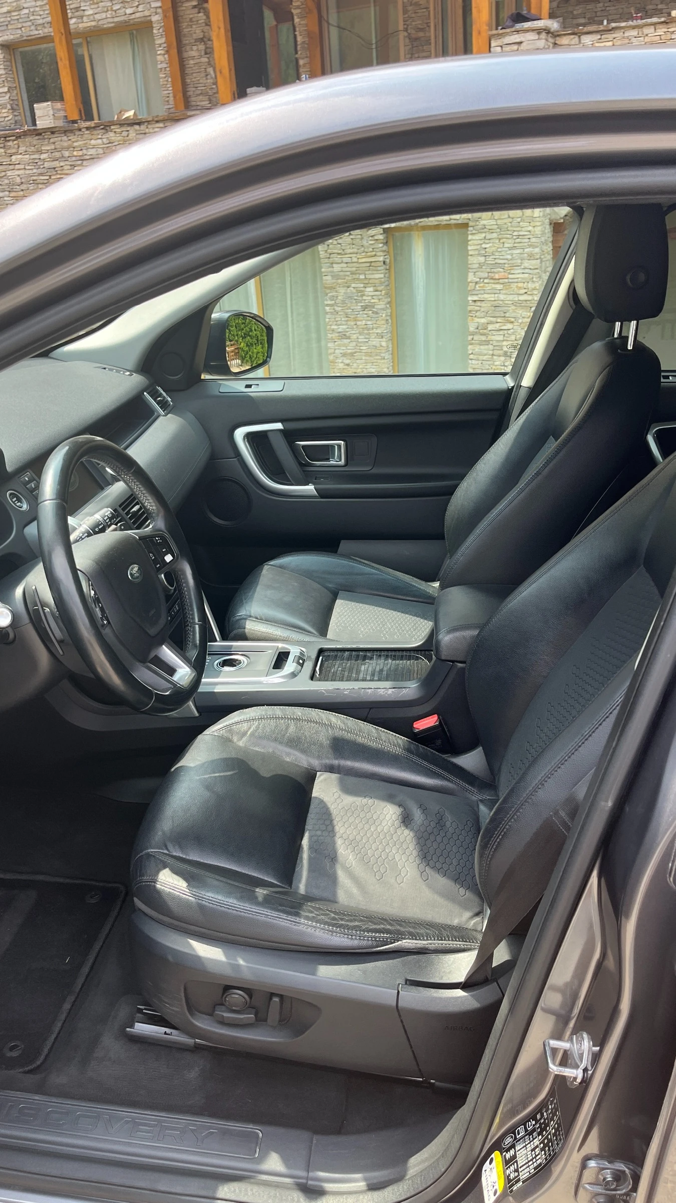 Land Rover Discovery Sport, снимка 12 - Автомобили и джипове - 55314311