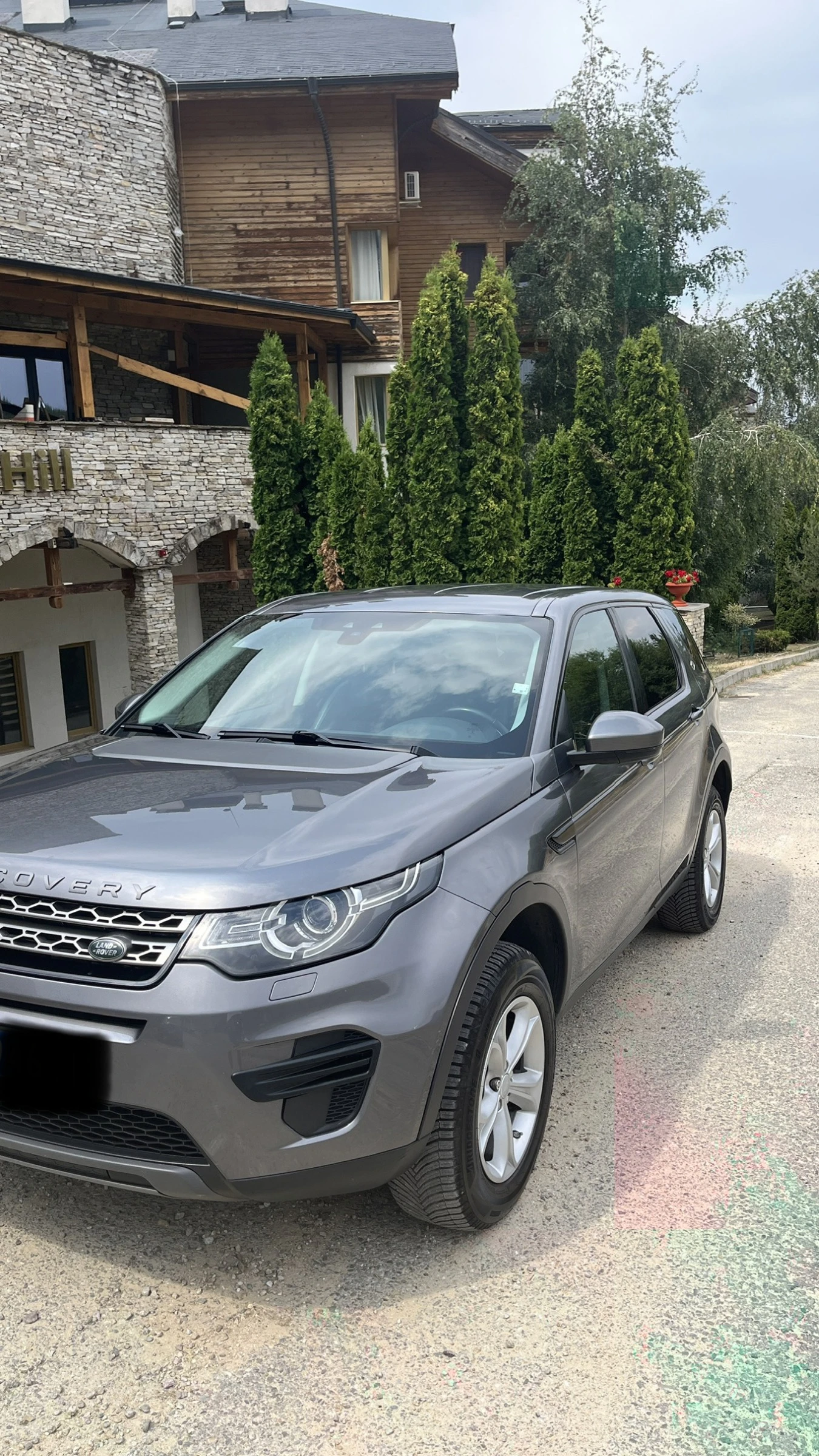 Land Rover Discovery Sport, снимка 4 - Автомобили и джипове - 55314311