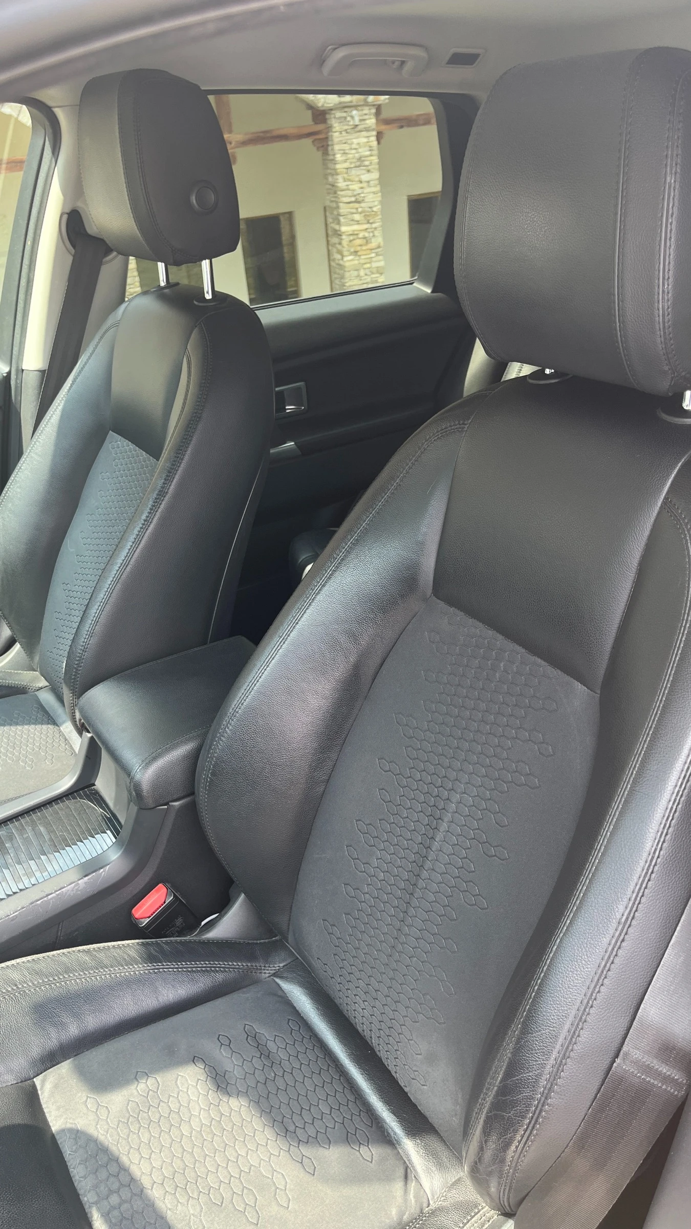 Land Rover Discovery Sport, снимка 13 - Автомобили и джипове - 55314311