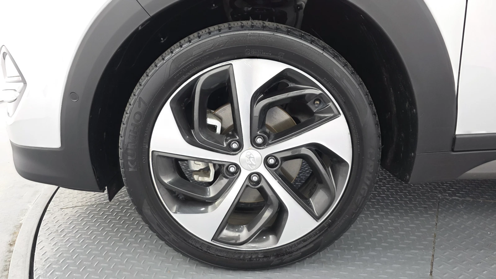 Hyundai Tucson 2.0 Premium ��. �������� ������ ����* encareu.com | Mobile.bg � ����������� 5