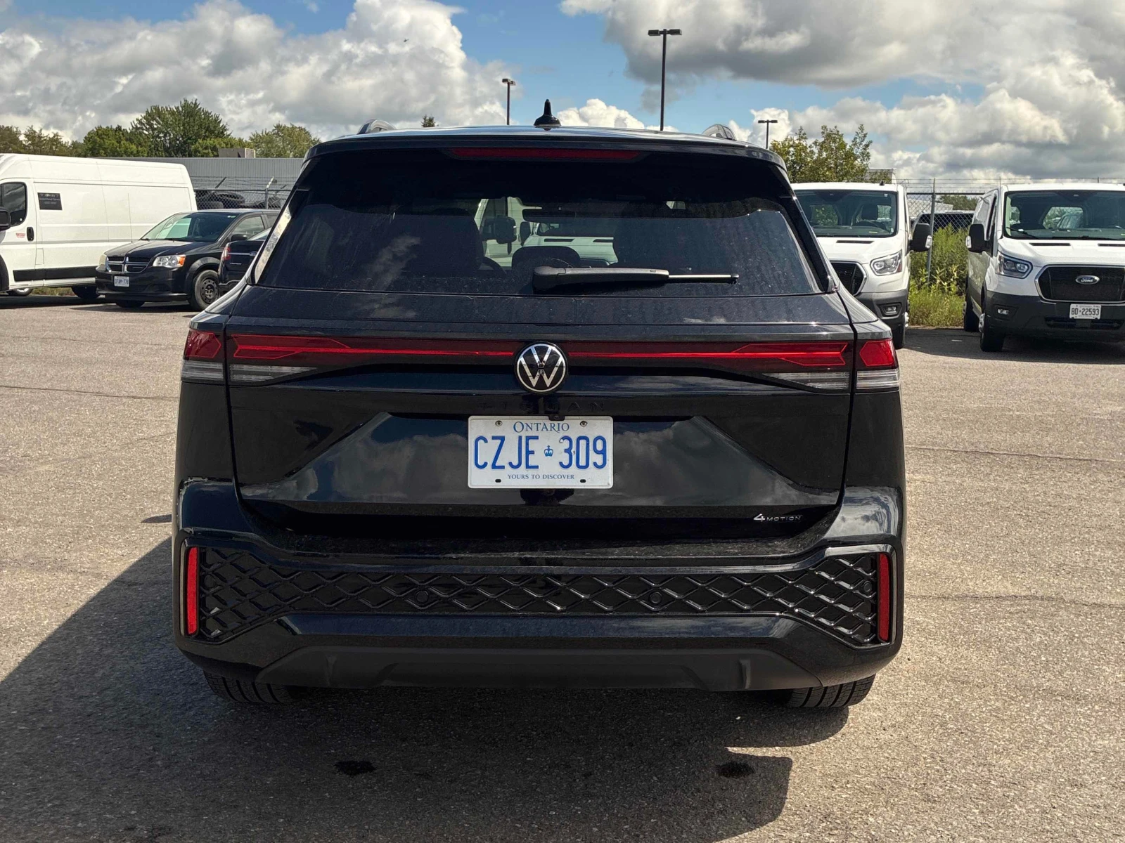 VW Tiguan 2.0L 4cyl AWD | Mobile.bg � ����������� 4