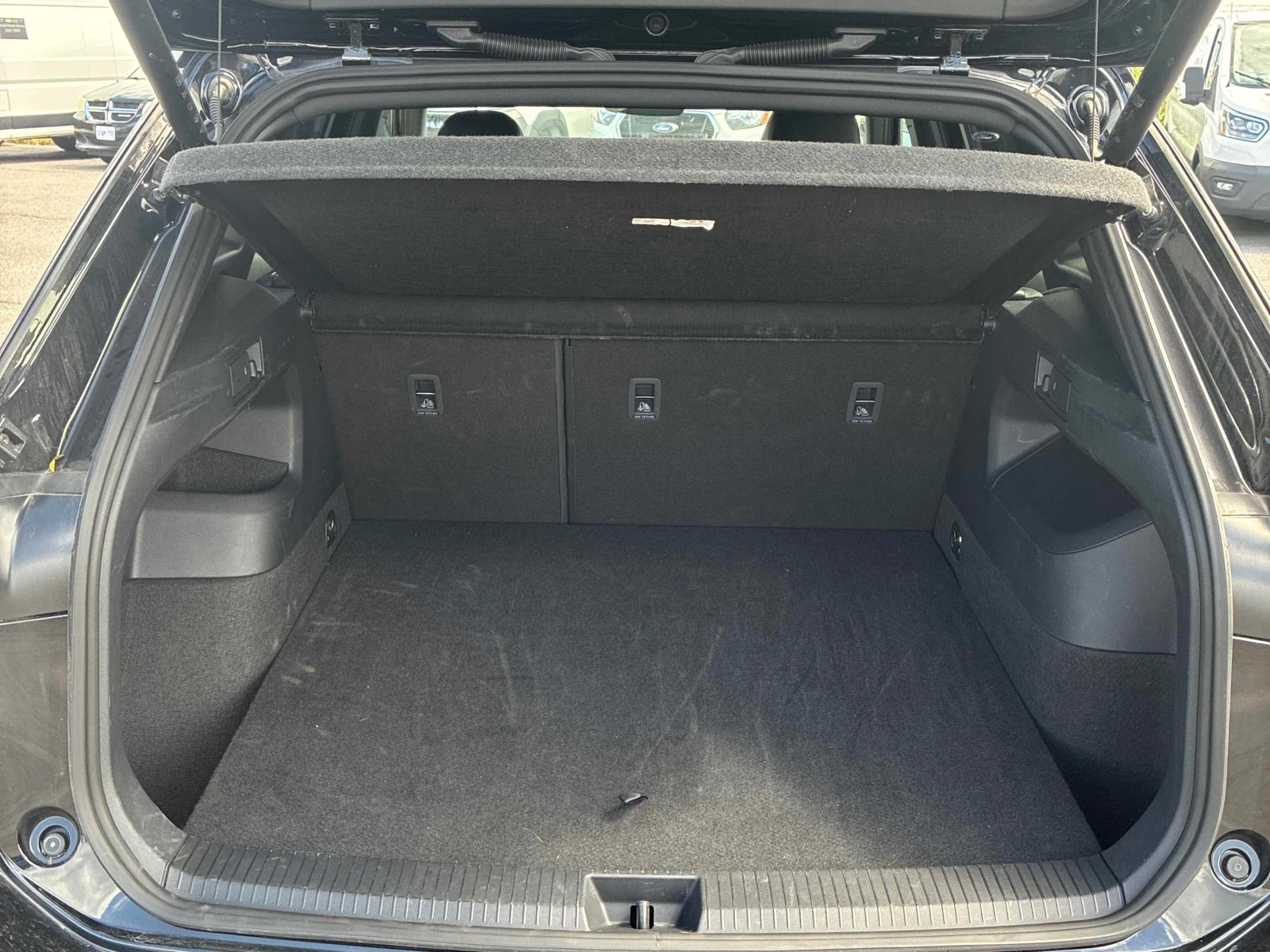 VW Tiguan 2.0L 4cyl AWD | Mobile.bg � ����������� 12