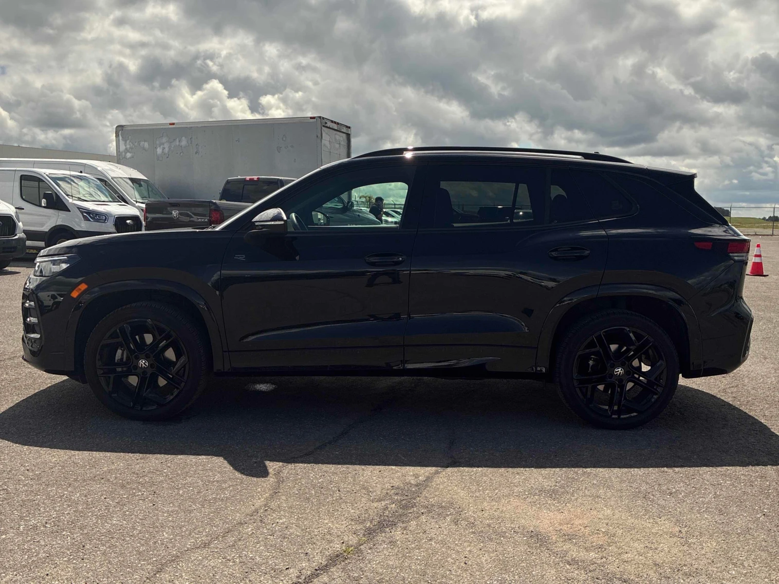 VW Tiguan 2.0L 4cyl AWD | Mobile.bg � ����������� 2