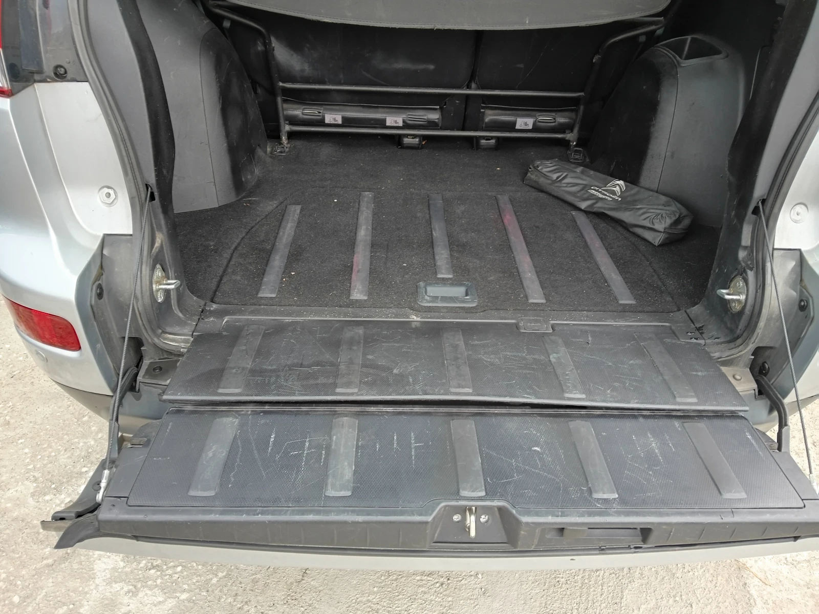 Citroen C-Crosser 2.2 hdi 6 c.k., снимка 5 - Автомобили и джипове - 56168152