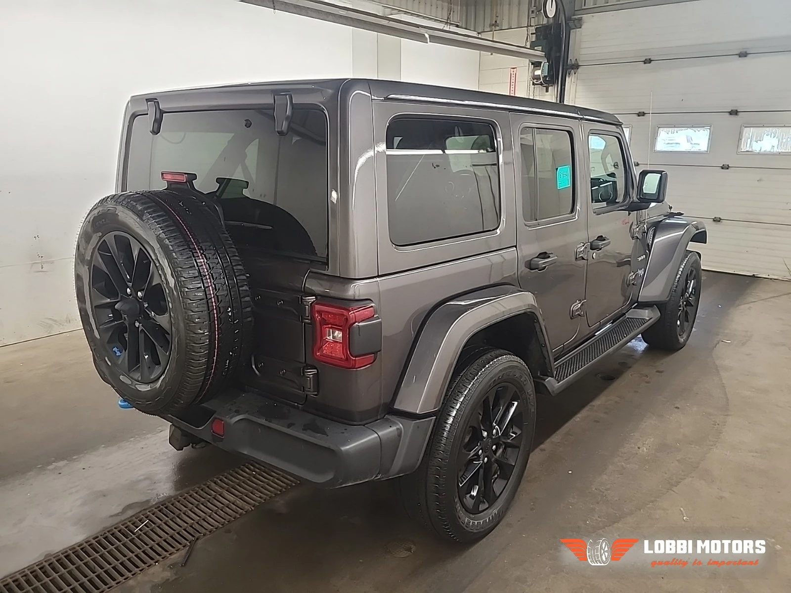Jeep Wrangler, снимка 3 - Автомобили и джипове - 56392008
