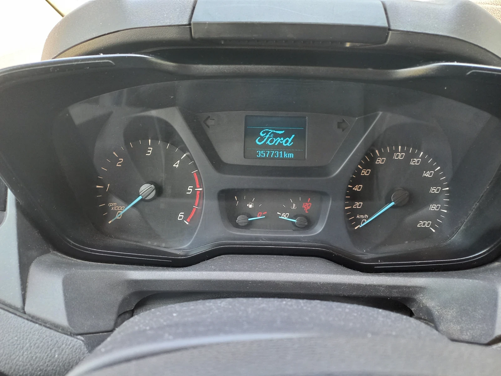 Ford Transit Custom Пътнически, снимка 10 - Бусове и автобуси - 55338848