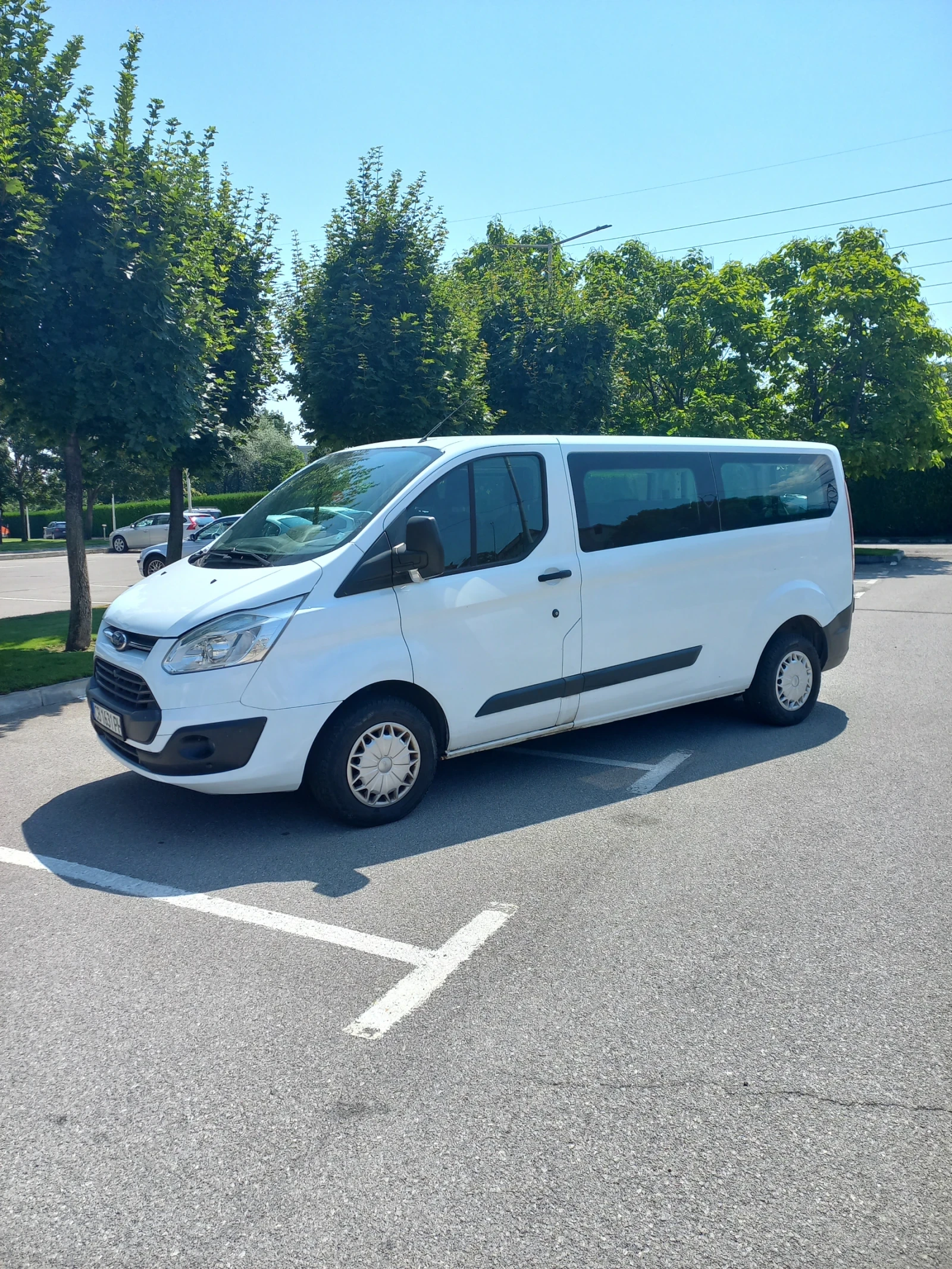 Ford Transit Custom Пътнически, снимка 2 - Бусове и автобуси - 55338848