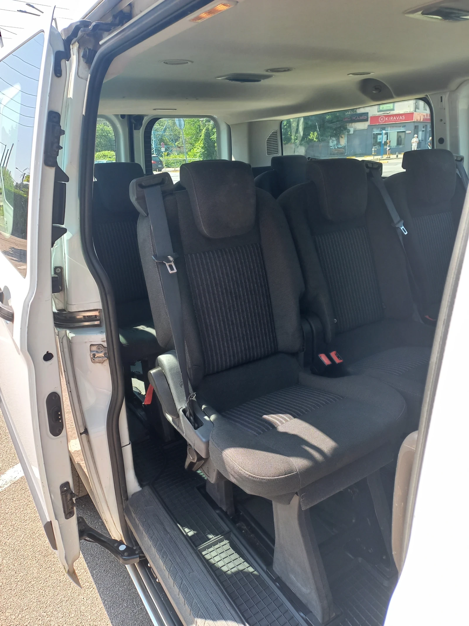 Ford Transit Custom Пътнически, снимка 6 - Бусове и автобуси - 55338848