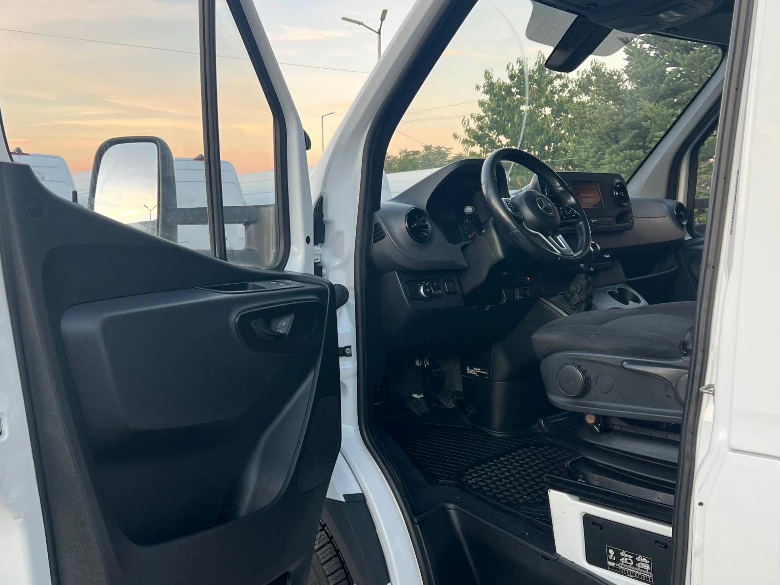 Mercedes-Benz Sprinter 316, снимка 7 - Бусове и автобуси - 56123746