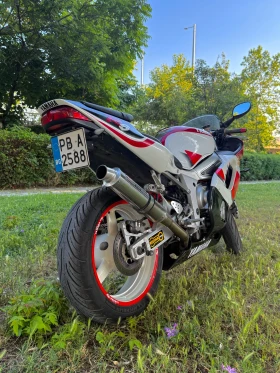 Yamaha YZF-R6 | Mobile.bg    13