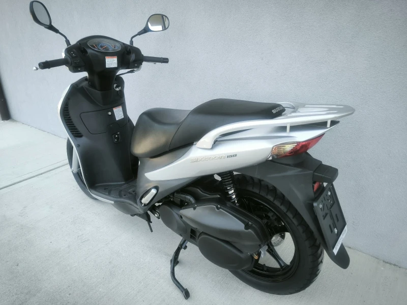 Suzuki Sixteen 150i, 14109 km, 2009 година, снимка 8 - Мотоциклети и мототехника - 48590878