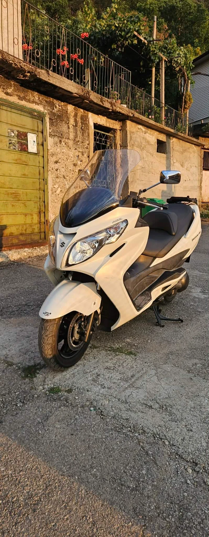 Suzuki Burgman Бъргман 400 2013г !! Абс !!, снимка 3 - Мотоциклети и мототехника - 55948871