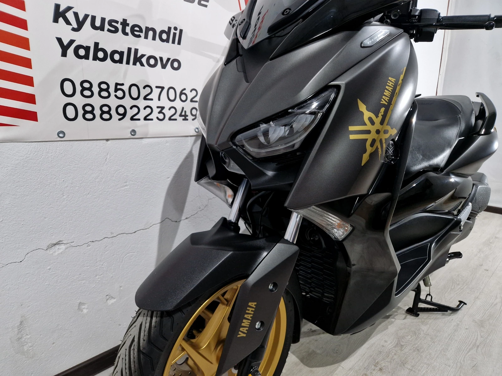 Yamaha X-max 300ie, ABS-TCS, 2020г!12146км!, снимка 7 - Мотоциклети и мототехника - 55451238