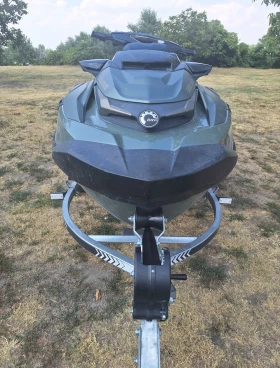 Джет Bombardier Sea Doo GTX 300 Limited, снимка 3