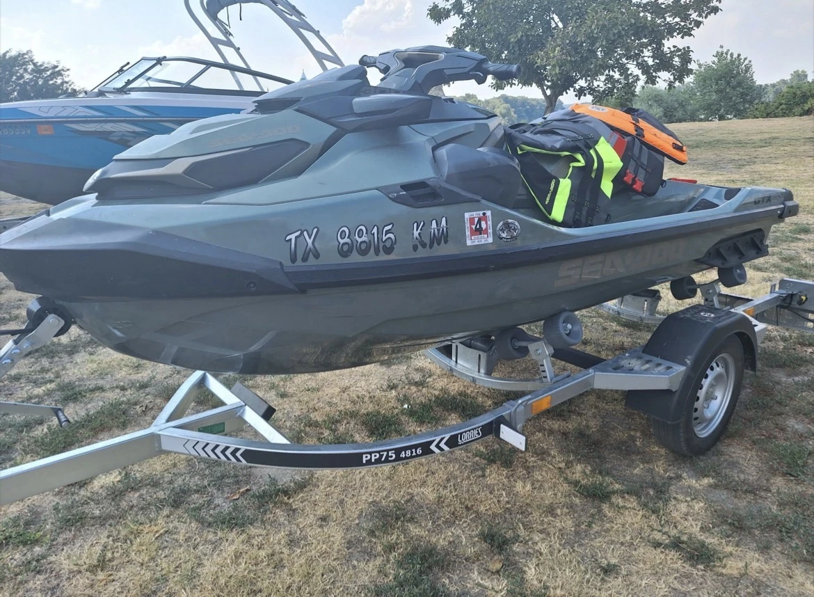 Джет Bombardier Sea Doo GTX 300 Limited
