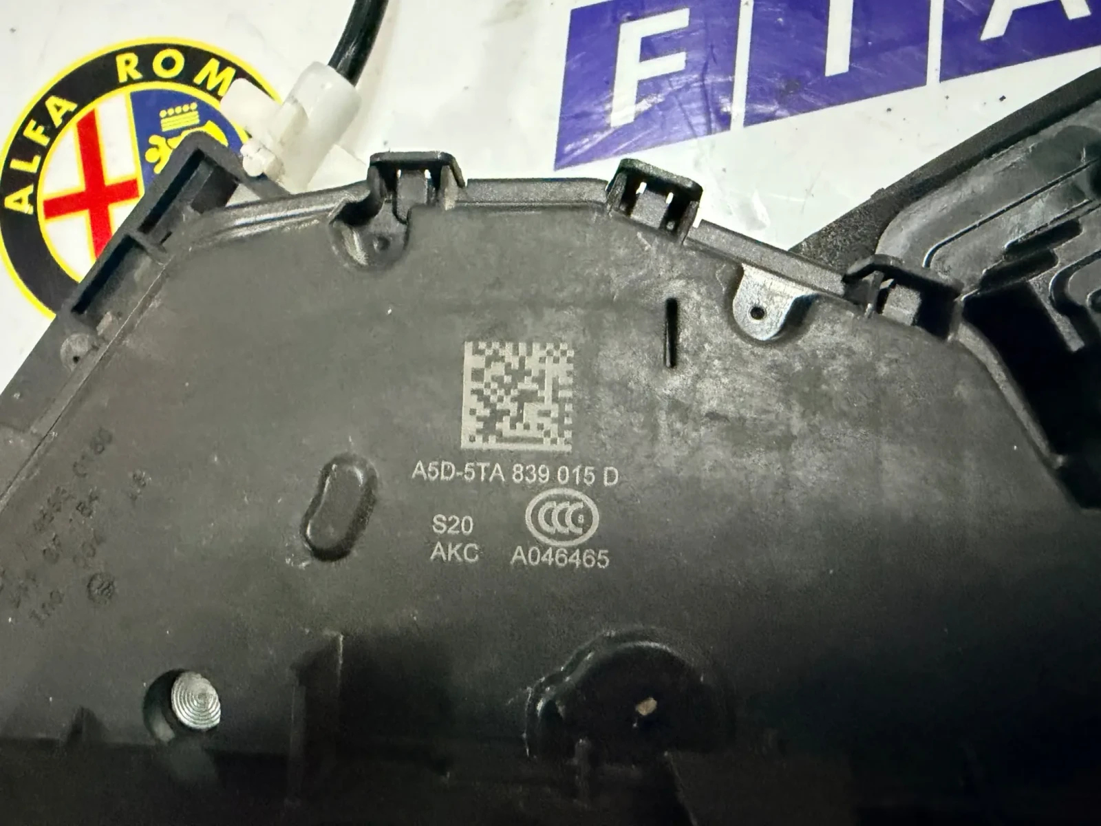 A5D-5TA839015D ����� ����� ���� SKODA VW SEAT  5TA839015D A5D-5TA 839 015 D | Mobile.bg � ����������� 2