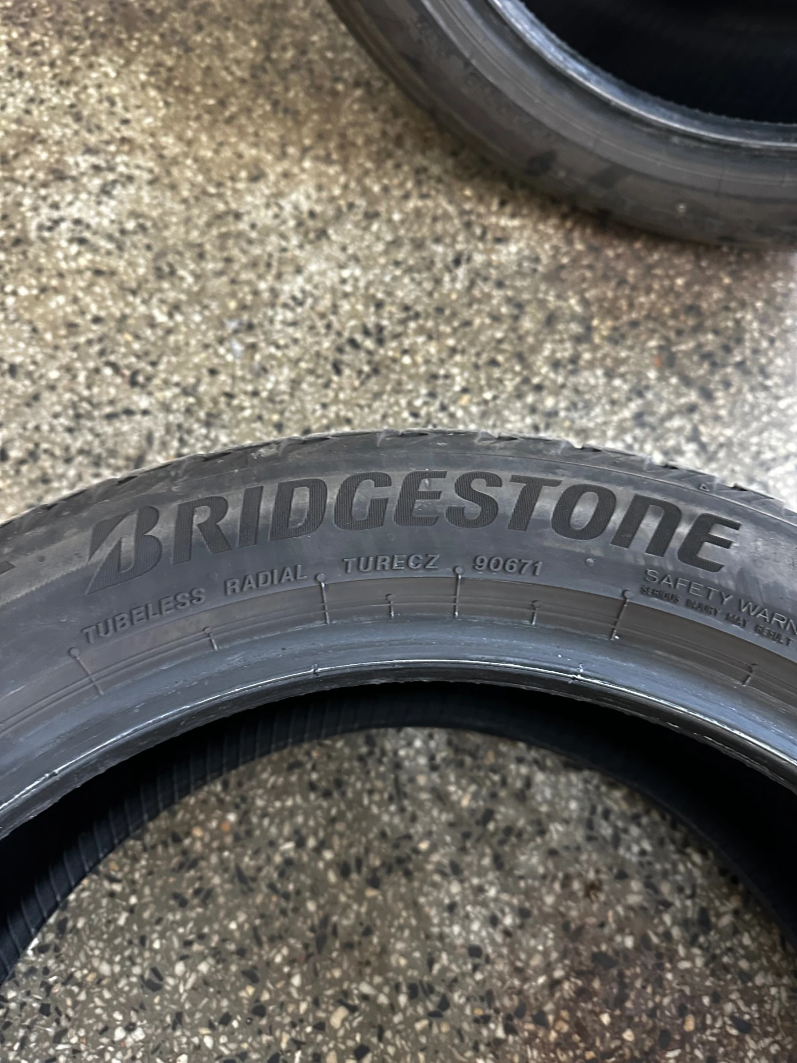 ���� 215/50R18 | Mobile.bg � ����������� 4