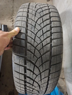      235/50R19