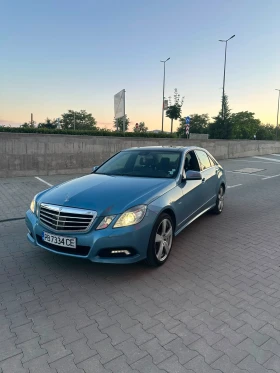 Mercedes-Benz E 350 ДИСТРОНИК/ПОДГРЕВ/СЛЕДЕНЕ НА ЛЕНТИ/ШИБИДАХ/ТОП!!!, снимка 1