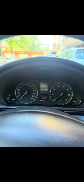 Mercedes-Benz C 350, снимка 8