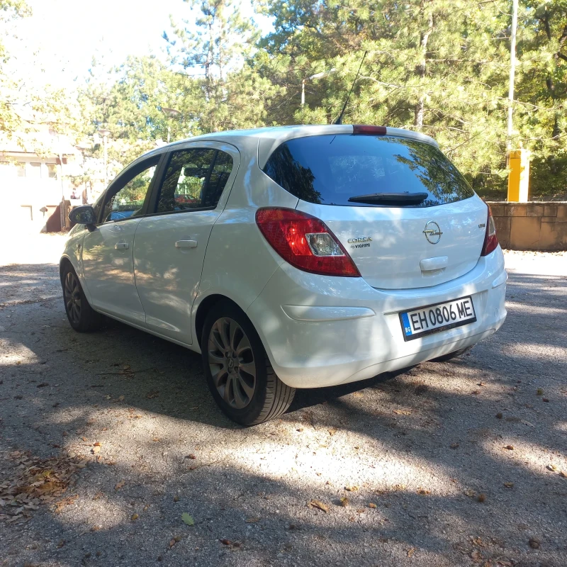 Opel Corsa 1.3cdti, снимка 4 - Автомобили и джипове - 47739516