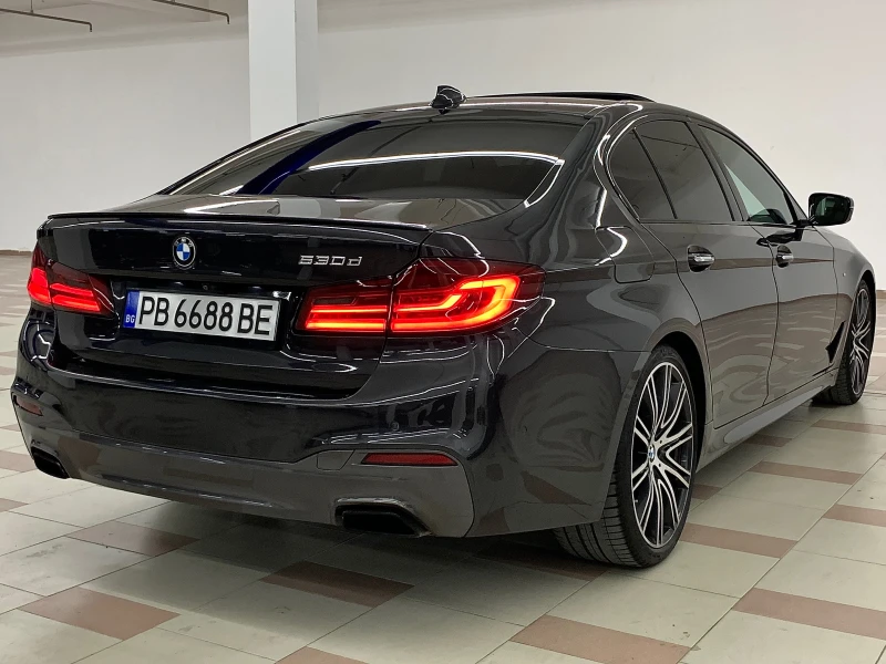 BMW 530 d M-Paket /360cam/HUD/KeyLess/Harman/AMBIENT/LED/, снимка 2 - Автомобили и джипове - 48044376