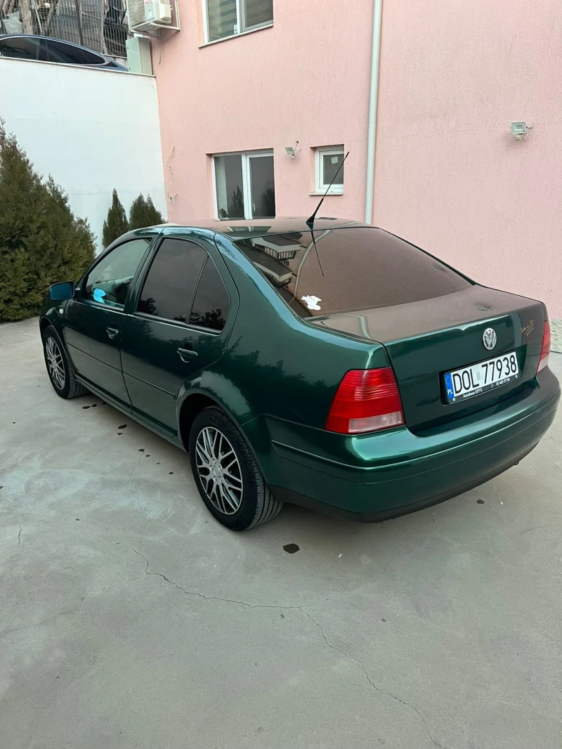 VW Bora, снимка 6 - Автомобили и джипове - 49045243