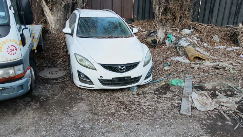 Mazda 6 2.2, снимка 6 - Автомобили и джипове - 49263511