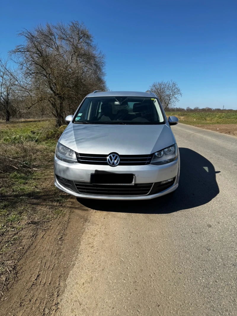 VW Sharan 2.0 TDI, снимка 2 - Автомобили и джипове - 49419363