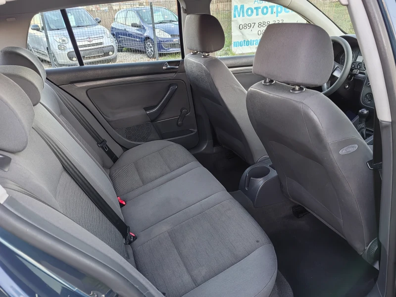 VW Golf 1.9 tdi 90 ps. Navi, снимка 10 - Автомобили и джипове - 49565410