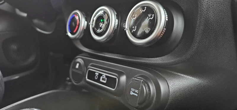 Fiat 500L Urban Pop Star , снимка 16 - Автомобили и джипове - 51253391