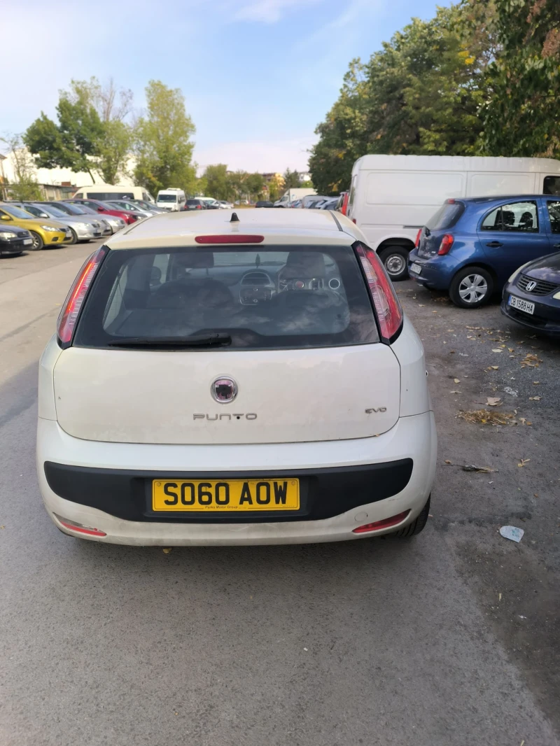 Fiat Punto EVO, снимка 3 - Автомобили и джипове - 52460670