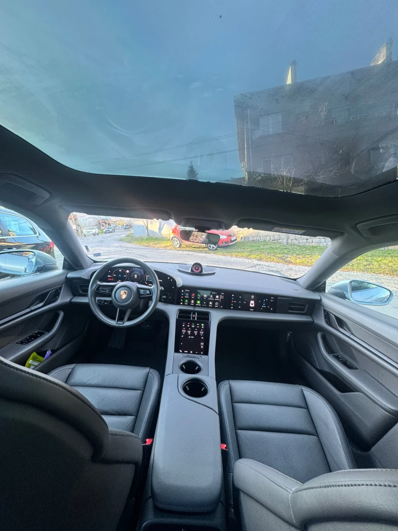 Porsche Taycan Chrono Pano FUll дисплей , снимка 8 - Автомобили и джипове - 52422365