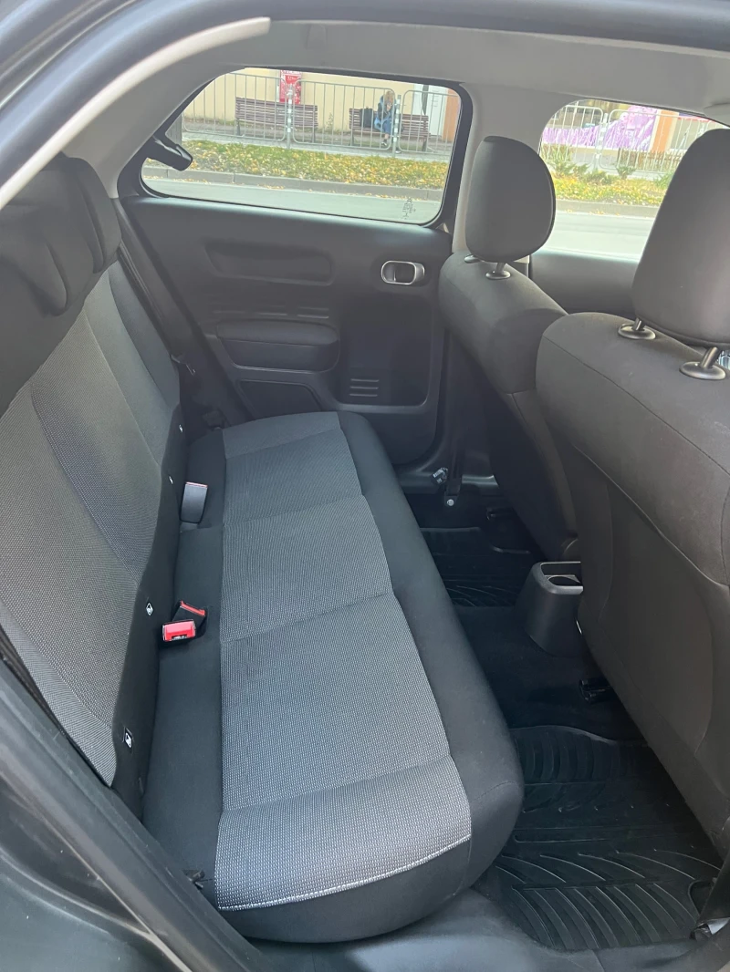 Citroen C4 Cactus 1.6HDI, снимка 8 - Автомобили и джипове - 52428746