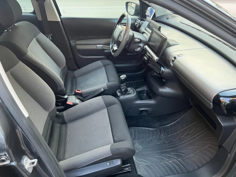 Citroen C4 Cactus 1.6HDI, снимка 7 - Автомобили и джипове - 52428746