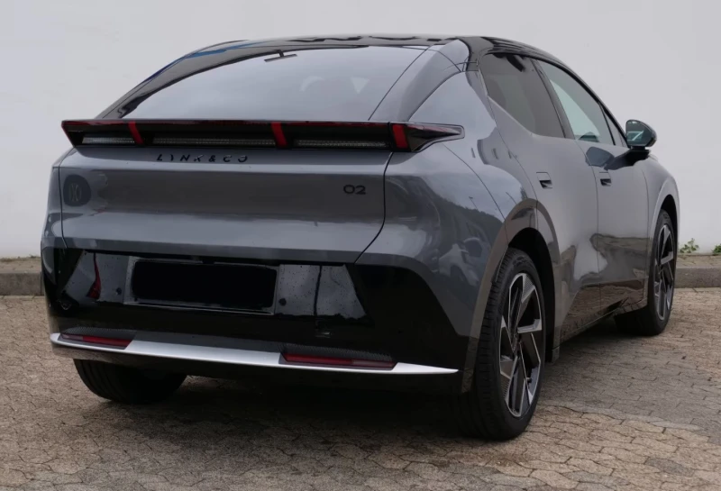 LynkCo 02 More 66 kWh, снимка 2 - Автомобили и джипове - 53190776