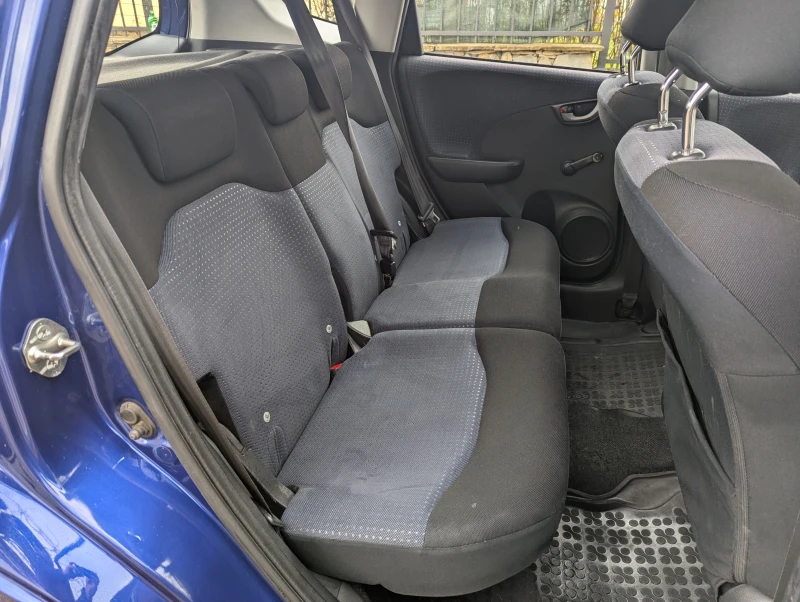 Honda Jazz 1.2i, снимка 8 - Автомобили и джипове - 53466602