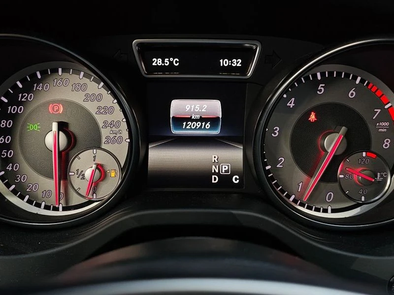 Mercedes-Benz CLA CLA250 4MATIC| 211к.с.| ВКЛ.ТЕХНОТЕСТ, снимка 8 - Автомобили и джипове - 55642128