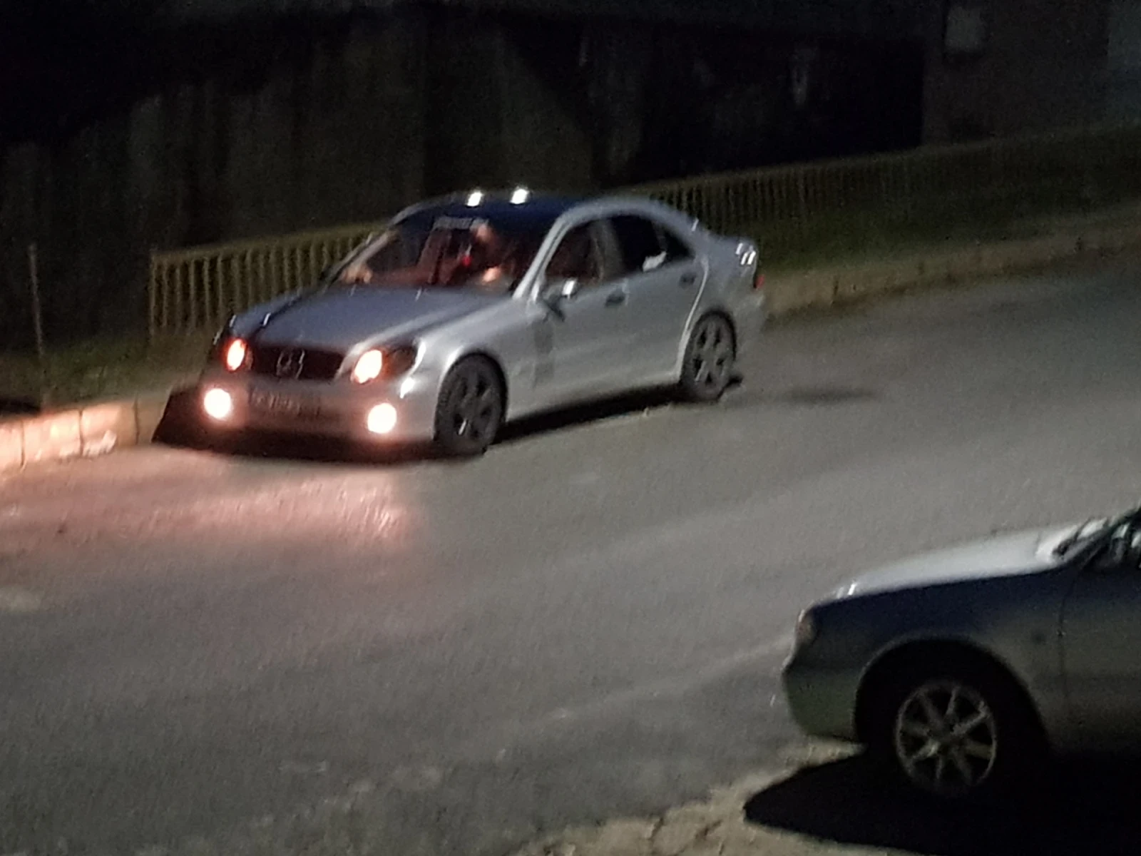 Mercedes-Benz C 200, снимка 1