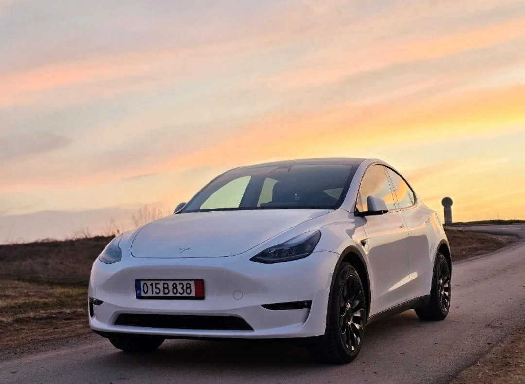 Tesla Model Y  4х4 Европейска Гаранция | Mobile.bg — изображение 13