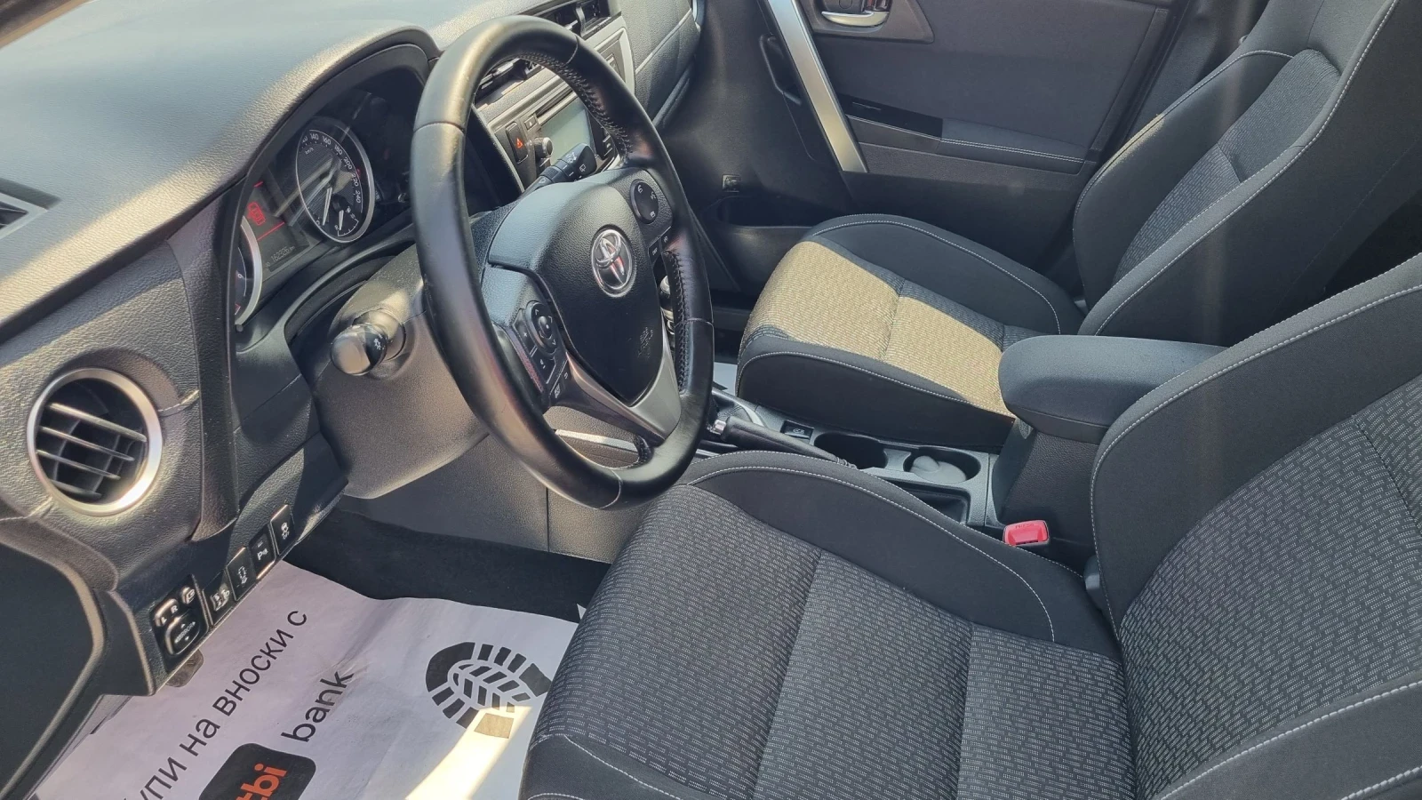 Toyota Auris 2.0D4D - изображение 10