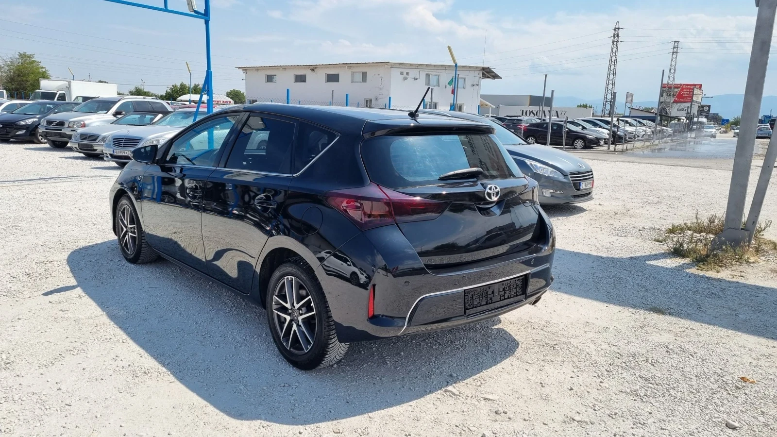 Toyota Auris 2.0D4D - изображение 5