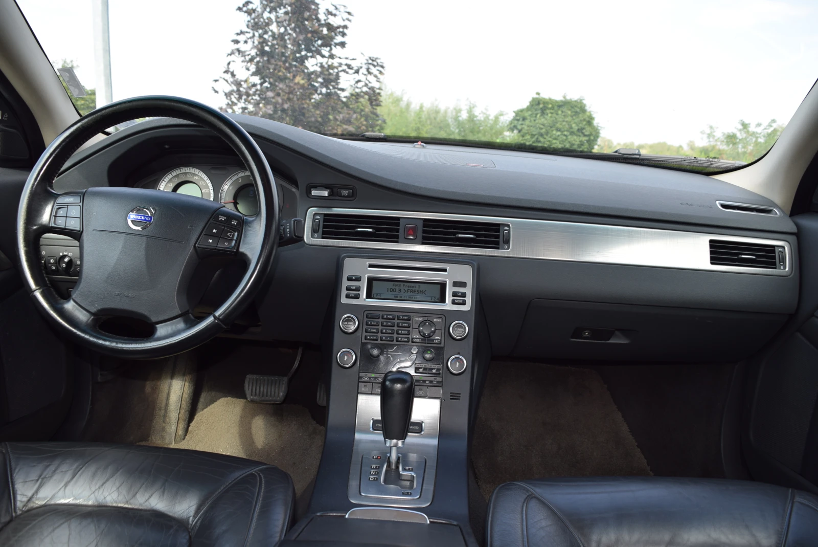 Volvo S80 V8 Momentum - изображение 10