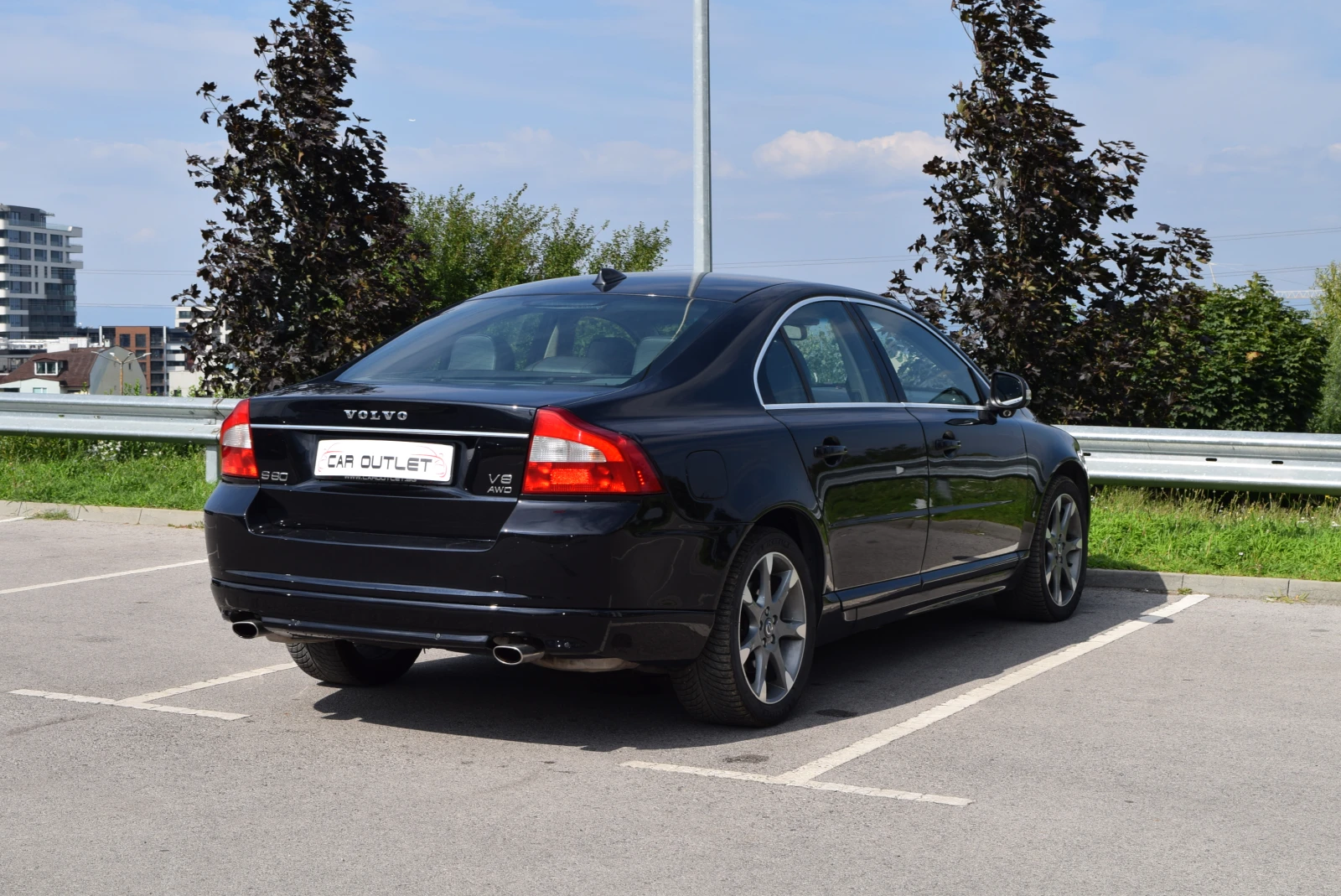 Volvo S80 V8 Momentum - изображение 3
