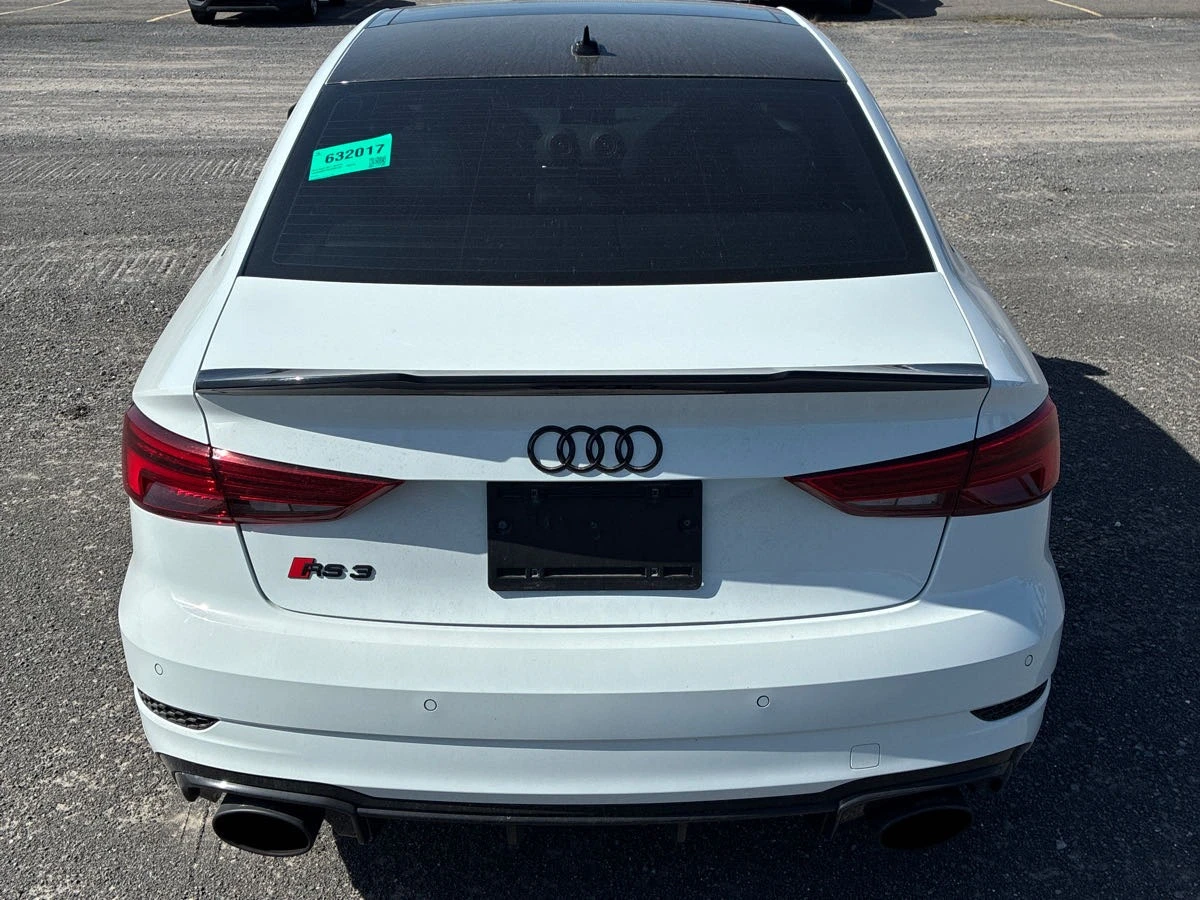 Audi Rs3 CARFAX * * АВТО КРЕДИТ * *  - изображение 6