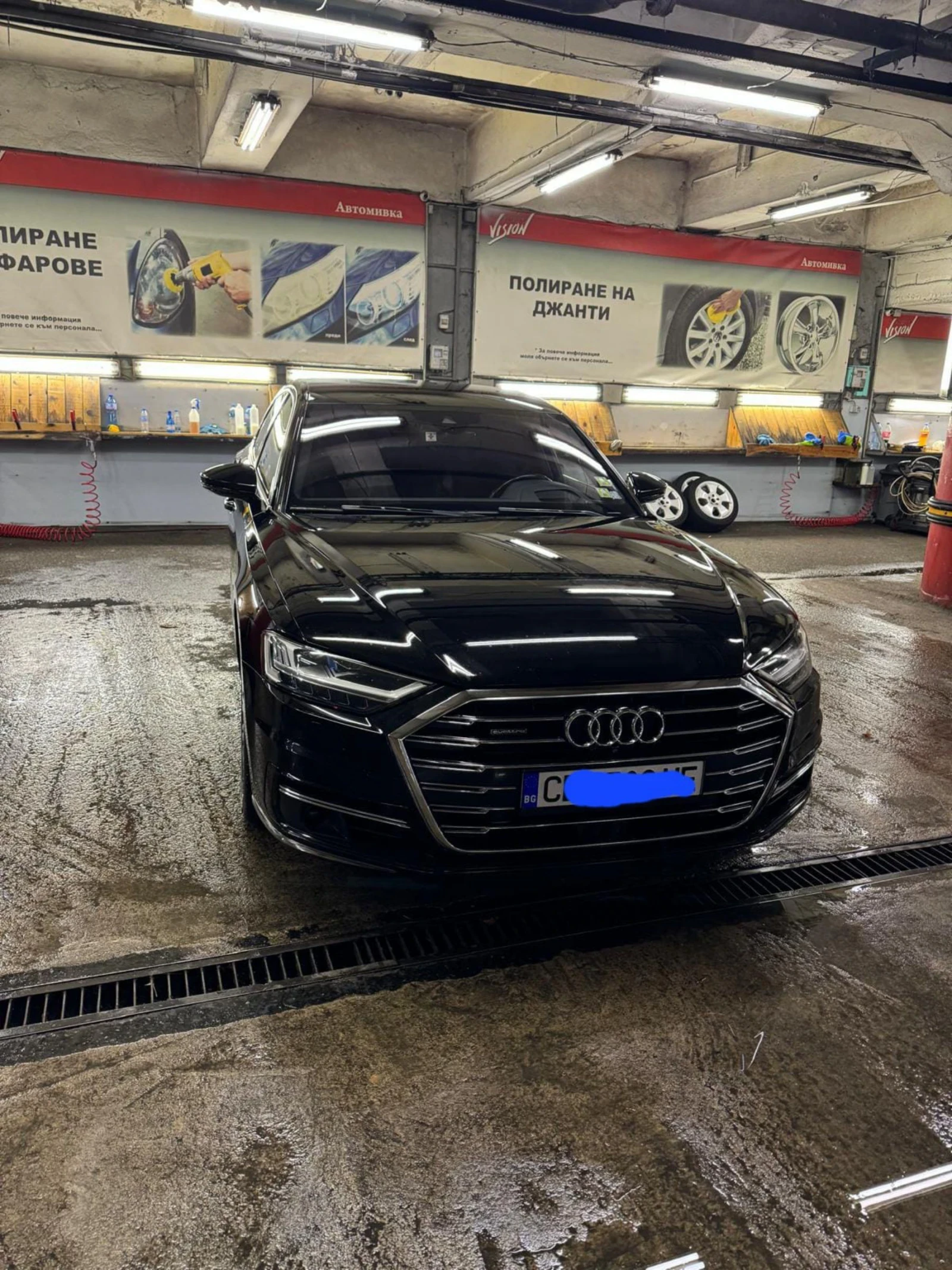 Audi A8 | Mobile.bg   1